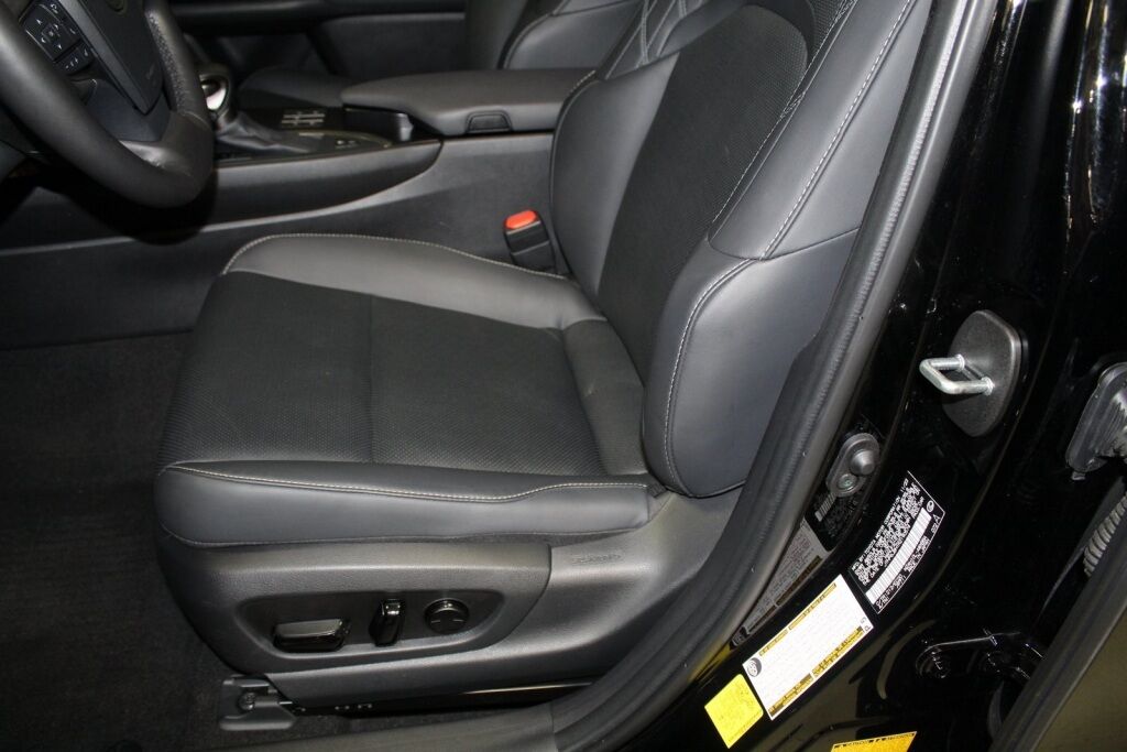 2024 Lexus UX 250h Premium Richmond VA