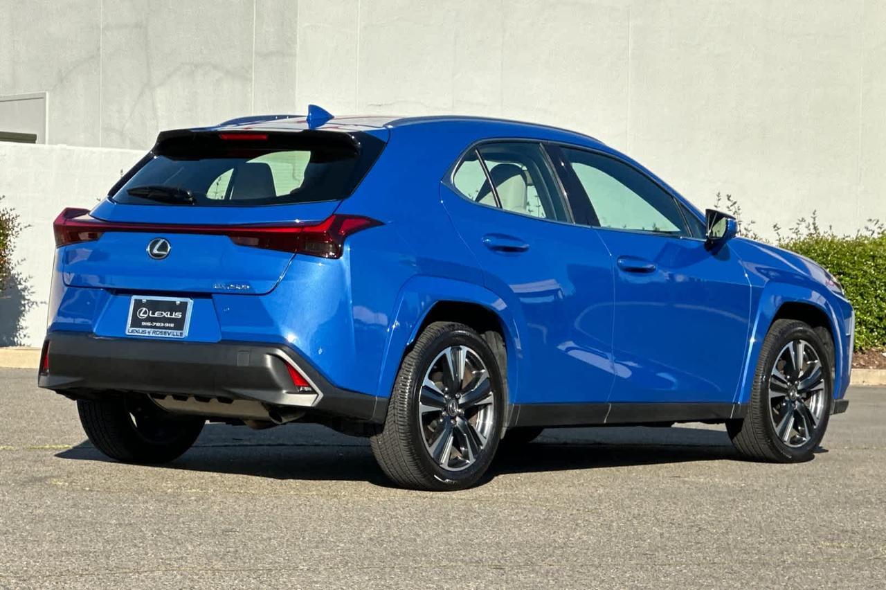 2024 Lexus UX Premium