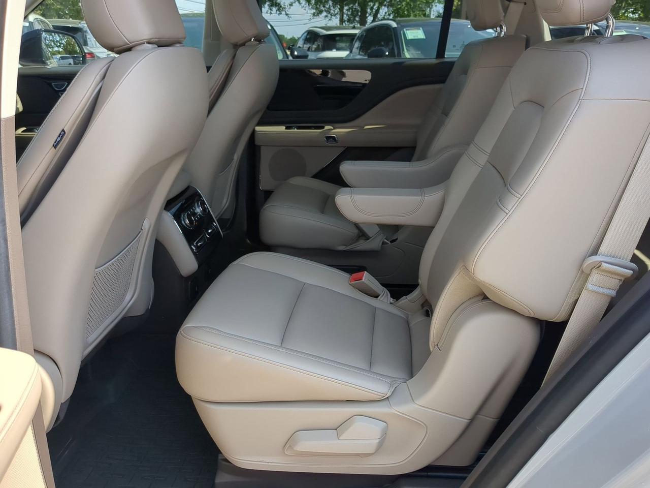 2024 Lincoln Aviator Premiere