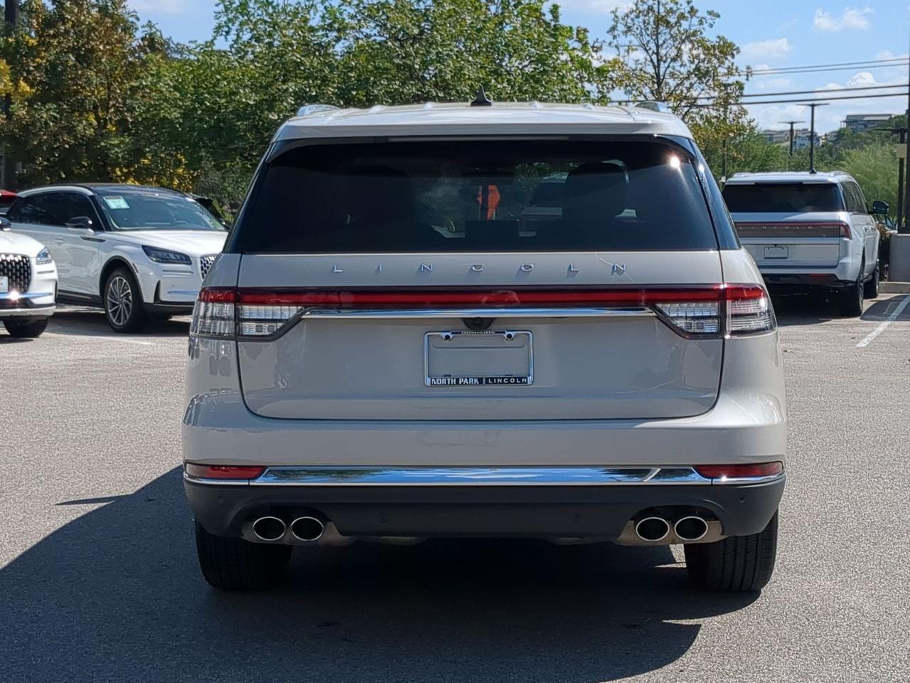 2024 Lincoln Aviator Premiere