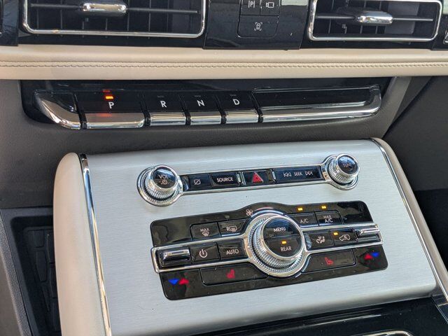2024 Lincoln Aviator Premiere
