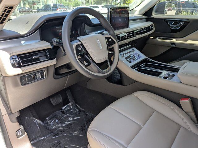 2024 Lincoln Aviator Premiere