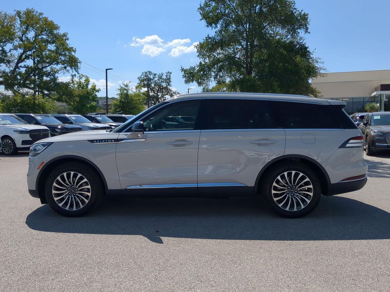 2024 Lincoln Aviator Premiere