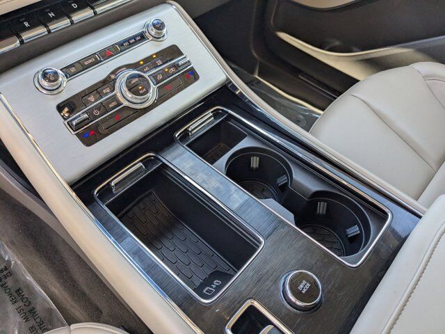 2024 Lincoln Aviator Premiere