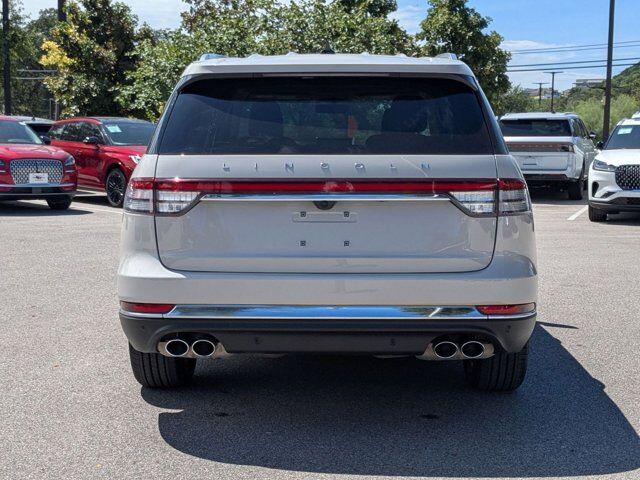 2024 Lincoln Aviator Premiere