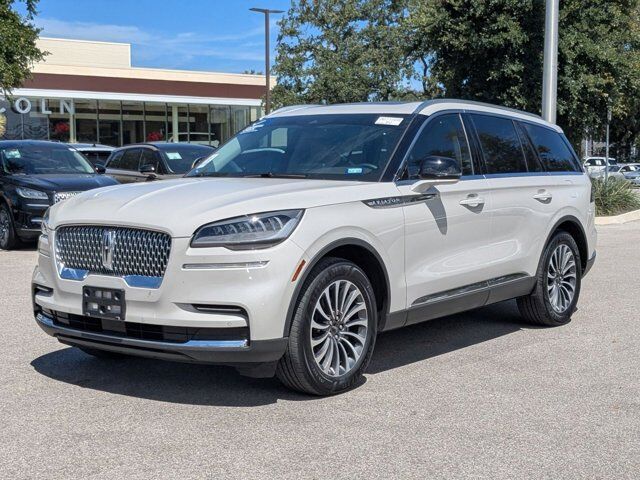 2024 Lincoln Aviator Premiere