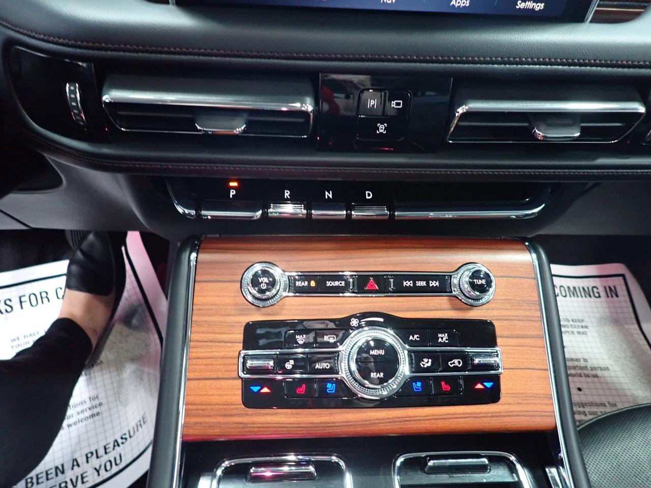 2024 Lincoln Aviator Reserve AWD LEATHRE NAVI SUNROOF Listowel ON