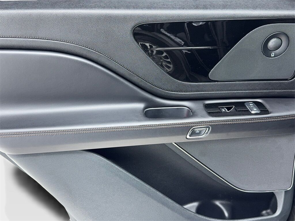 2024 Lincoln Aviator Reserve NAV,CAM,PANO,HTD STS,BLIND SPOT,3RD ROW Plano TX