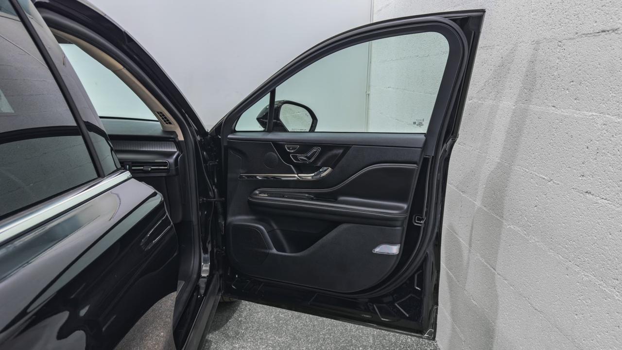 2024 Lincoln Corsair Premiere AWD Tallmadge OH