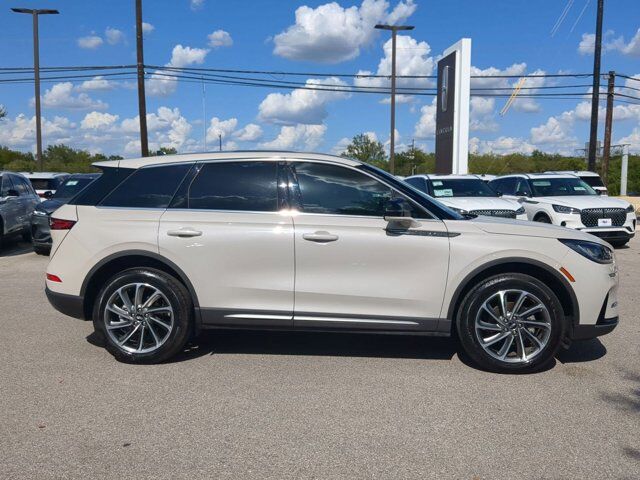 2024 Lincoln Corsair Premiere