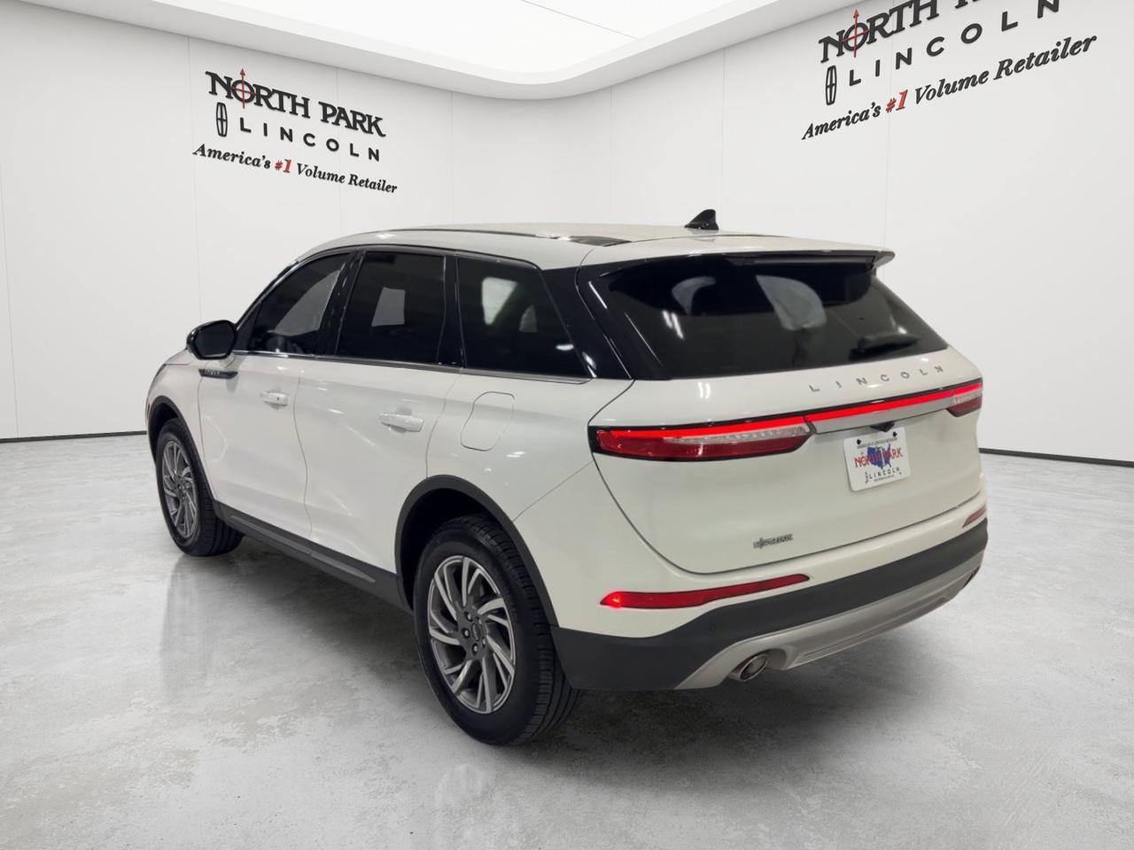 2024 Lincoln Corsair Premiere