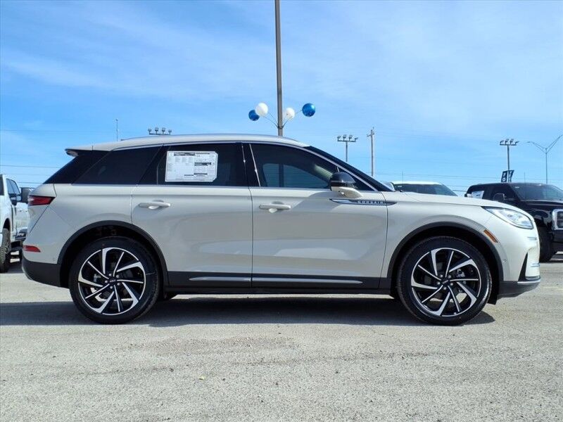 2024 Lincoln Corsair Reserve