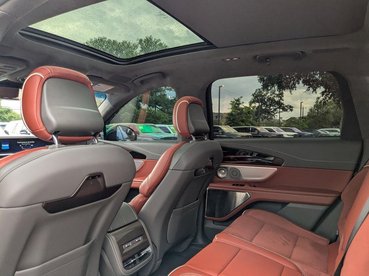 2024 Lincoln Nautilus Black Label