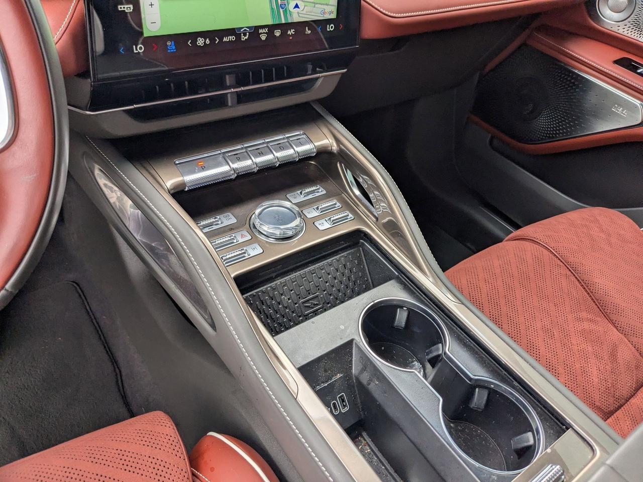 2024 Lincoln Nautilus Black Label