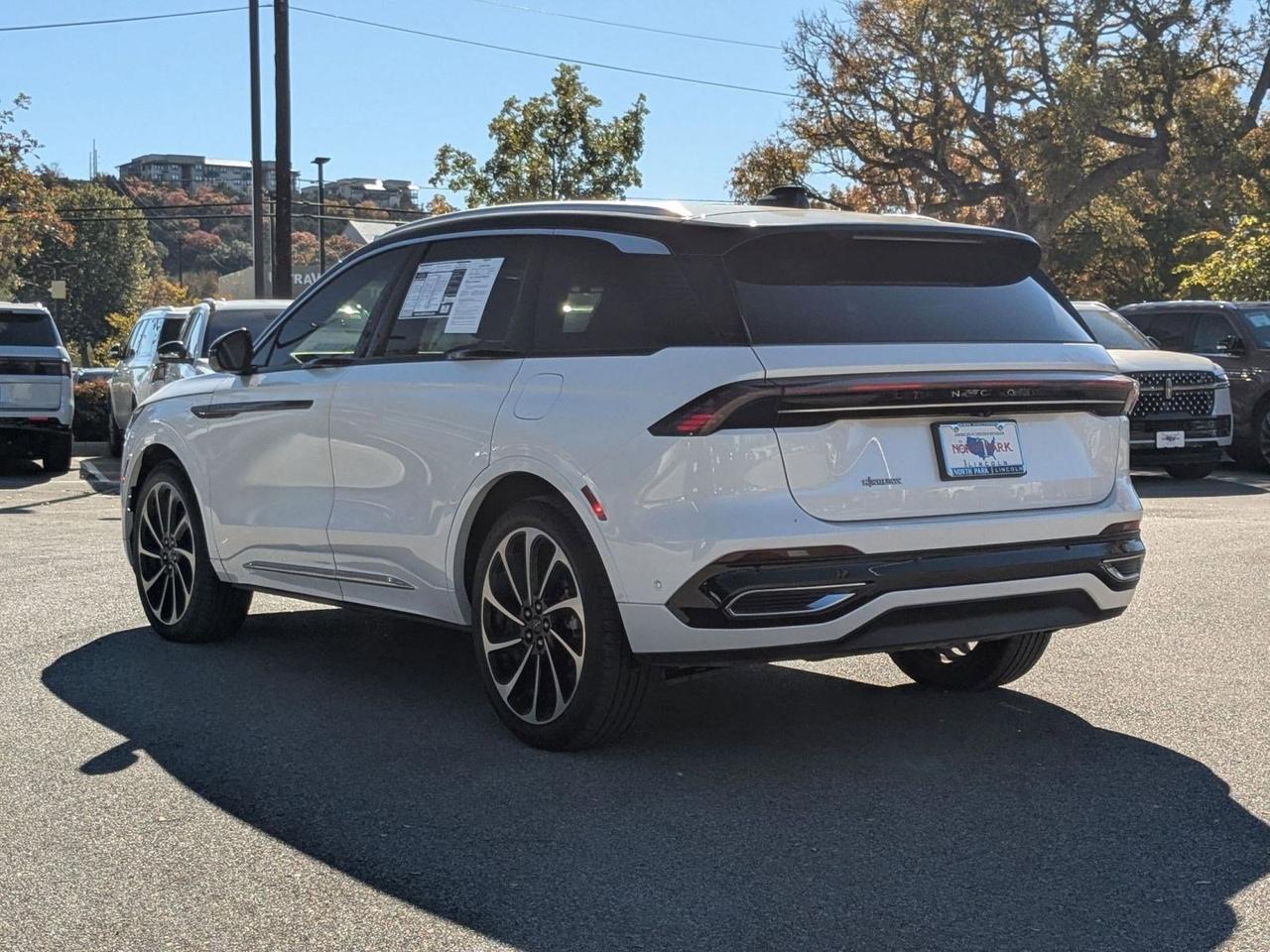 2024 Lincoln Nautilus Black Label