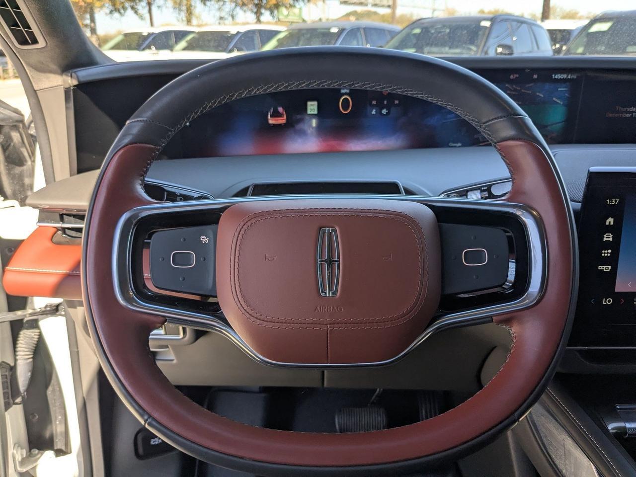 2024 Lincoln Nautilus Black Label