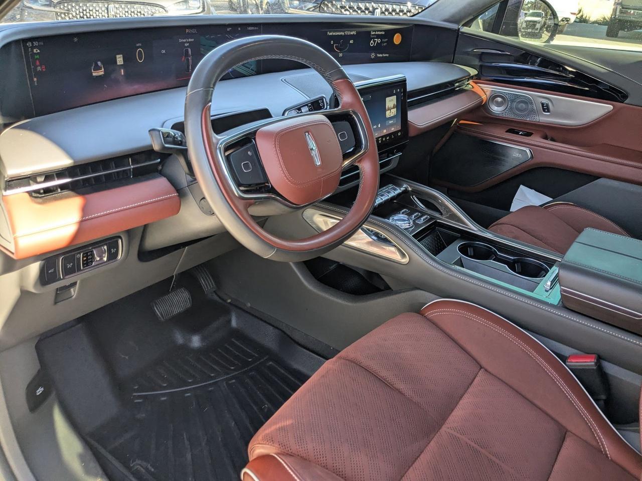 2024 Lincoln Nautilus Black Label