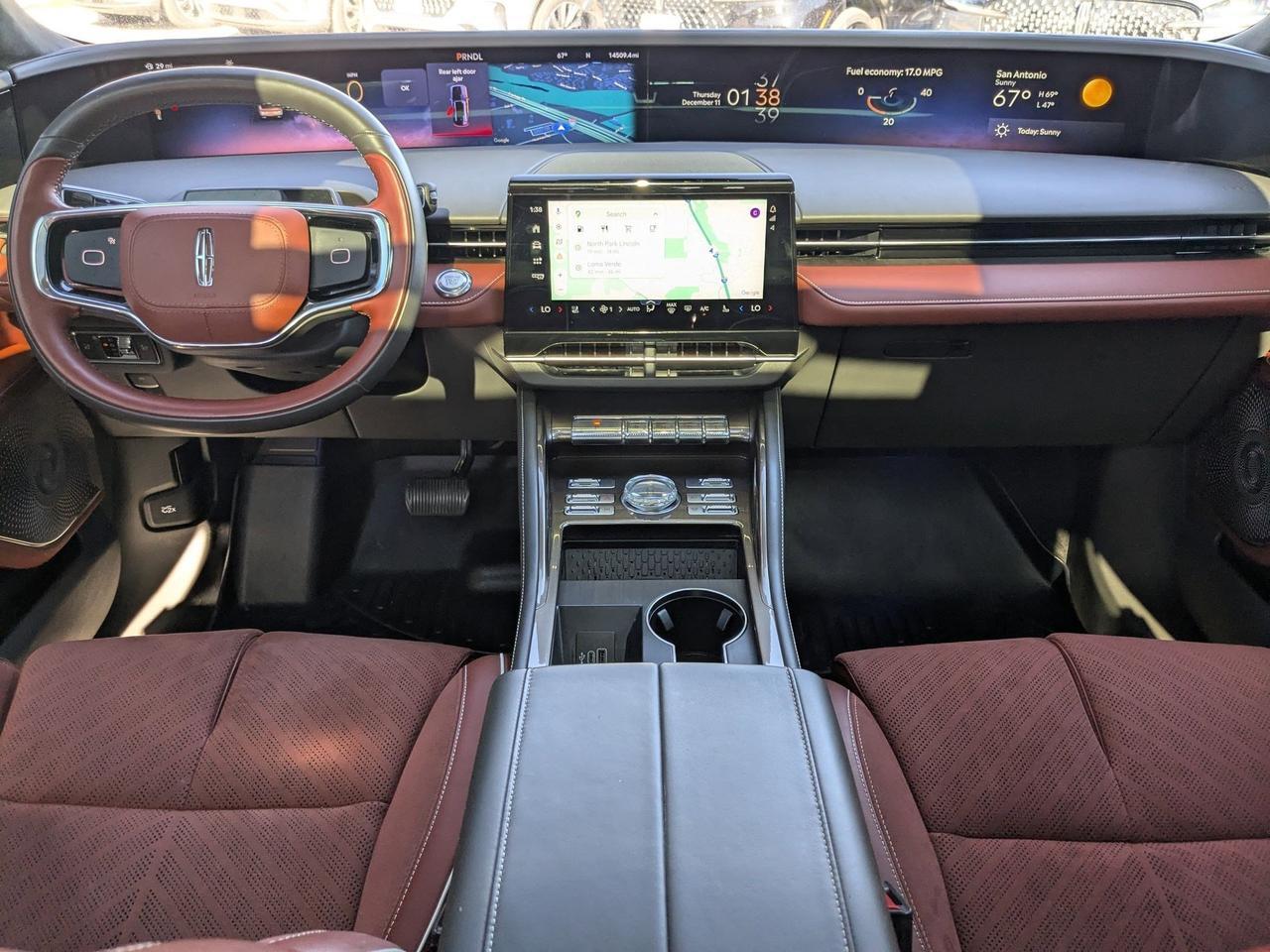 2024 Lincoln Nautilus Black Label