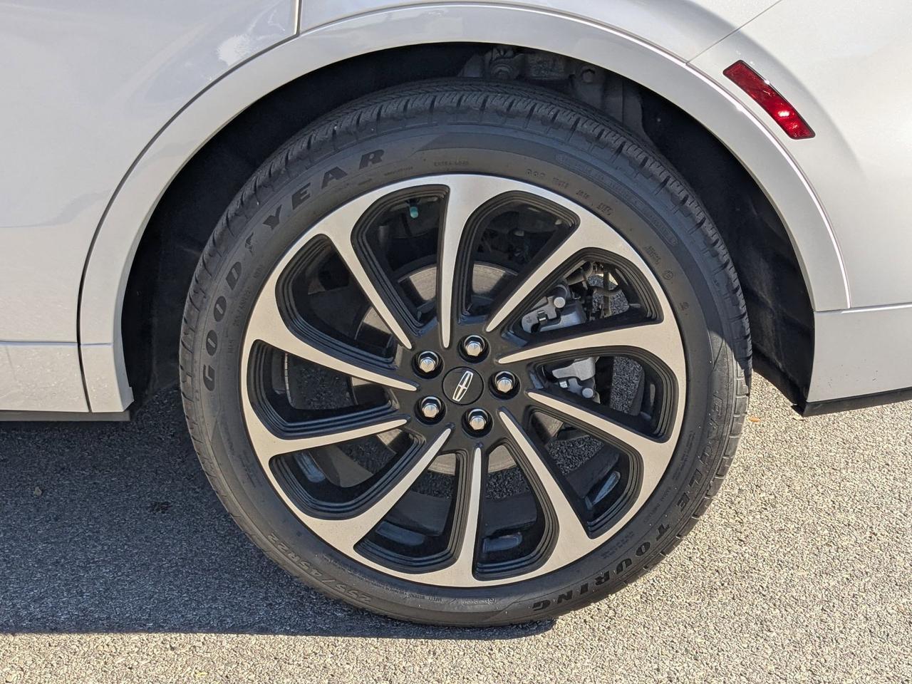 2024 Lincoln Nautilus Black Label