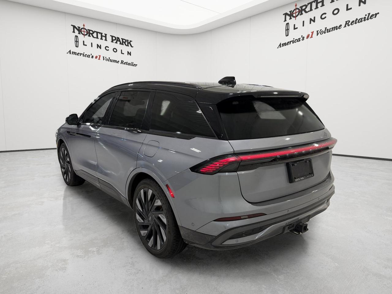 2024 Lincoln Nautilus Black Label