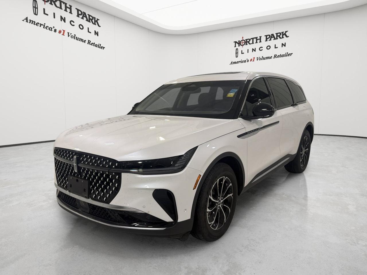 2024 Lincoln Nautilus