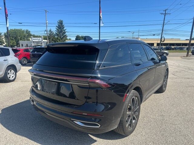 2024 Lincoln Nautilus Reserve Cleveland OH