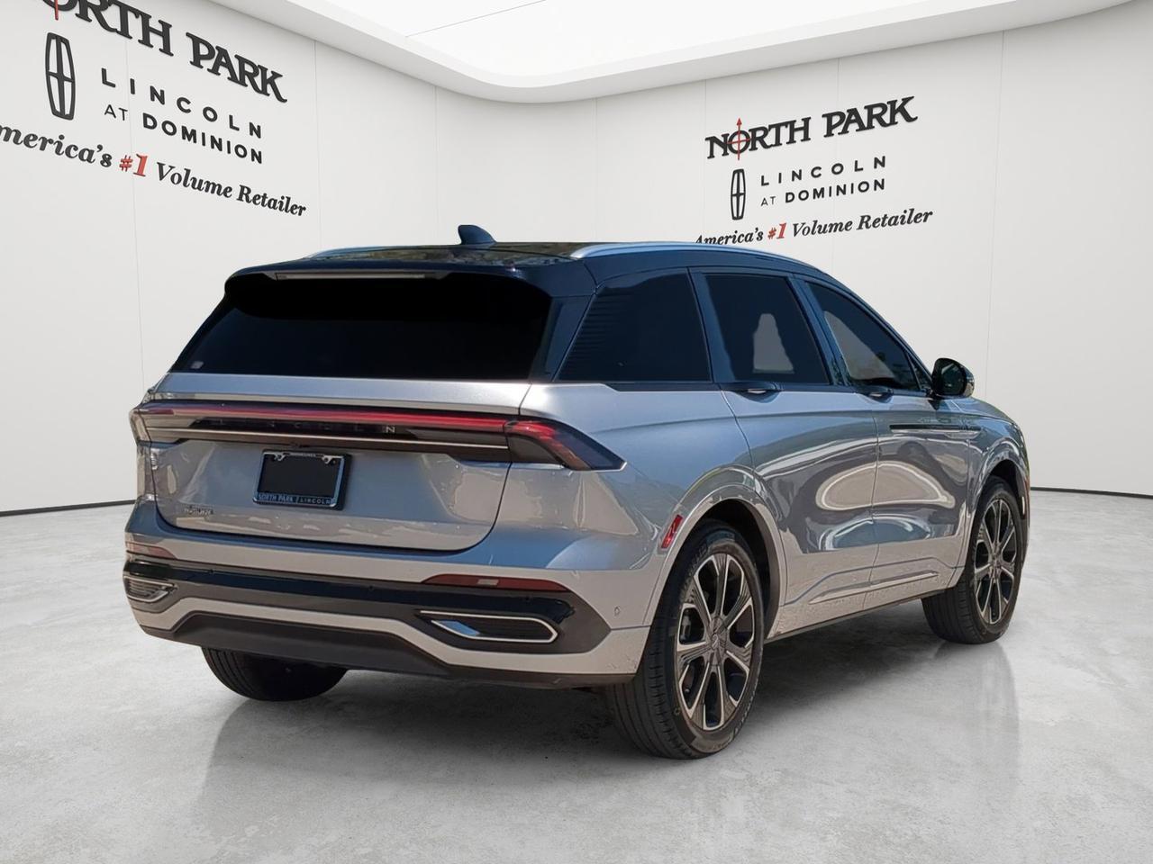 2024 Lincoln Nautilus Reserve
