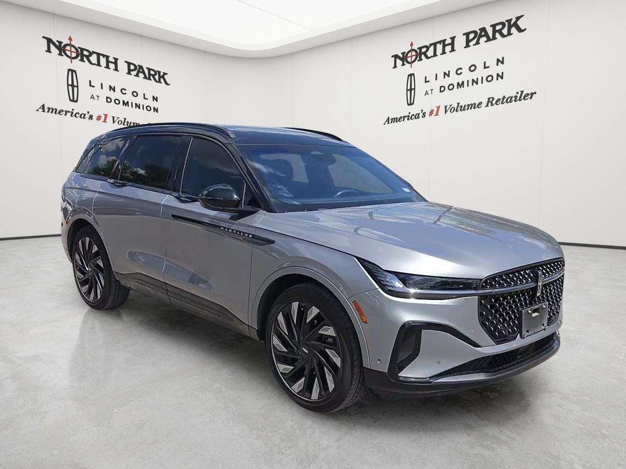 2024 Lincoln Nautilus Reserve
