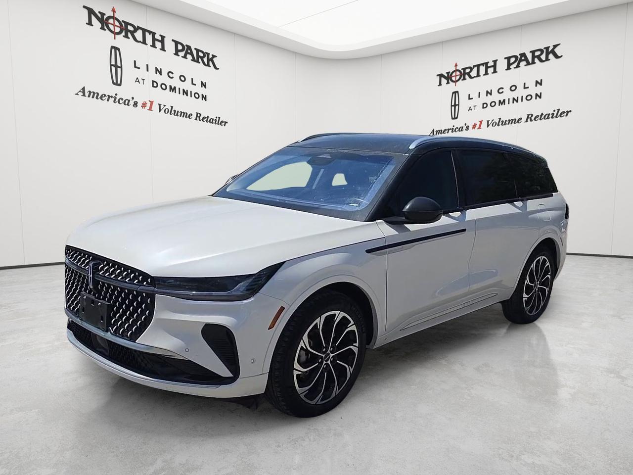 2024 Lincoln Nautilus