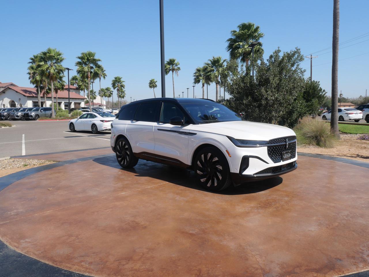 2024 Lincoln Nautilus