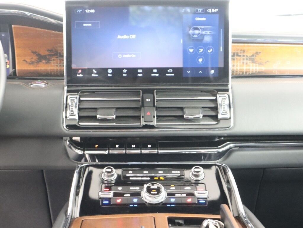 2024 Lincoln Navigator Black Label 4x4 w/2nd Row Massage Maumee OH