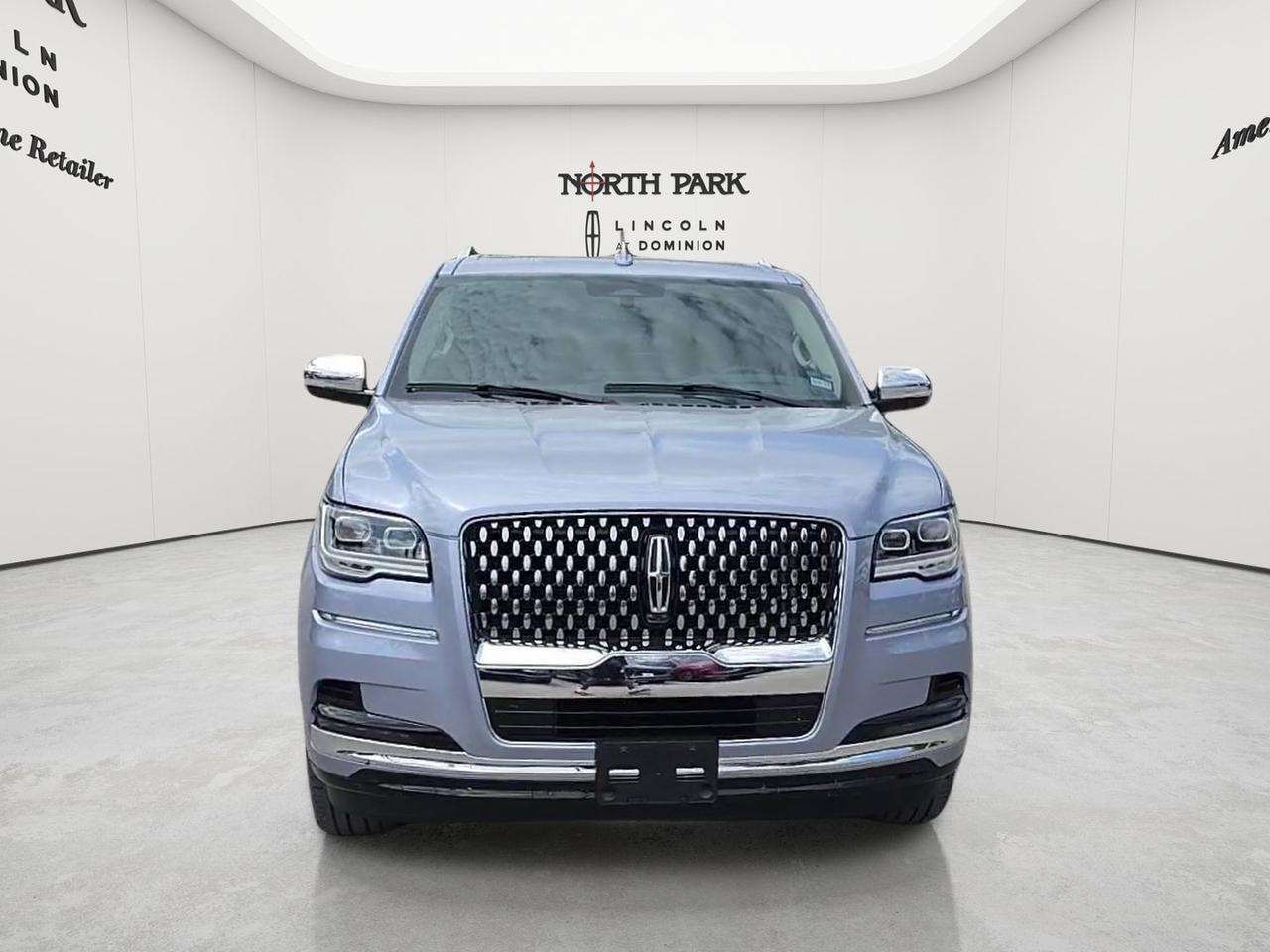 2024 Lincoln Navigator Black Label