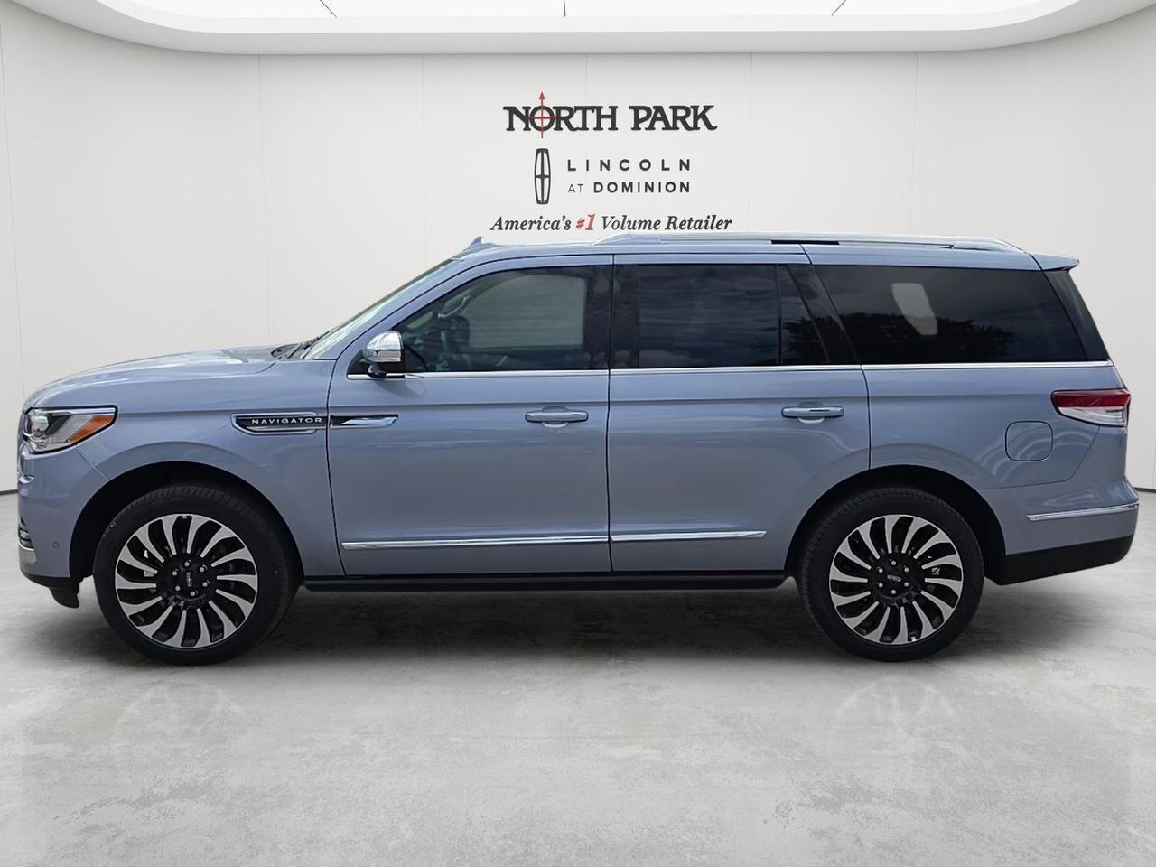 2024 Lincoln Navigator Black Label