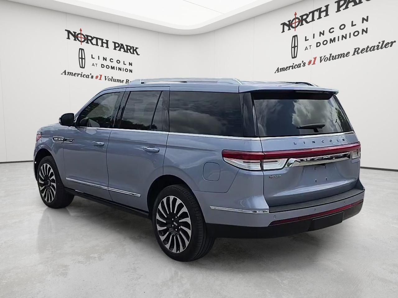2024 Lincoln Navigator Black Label