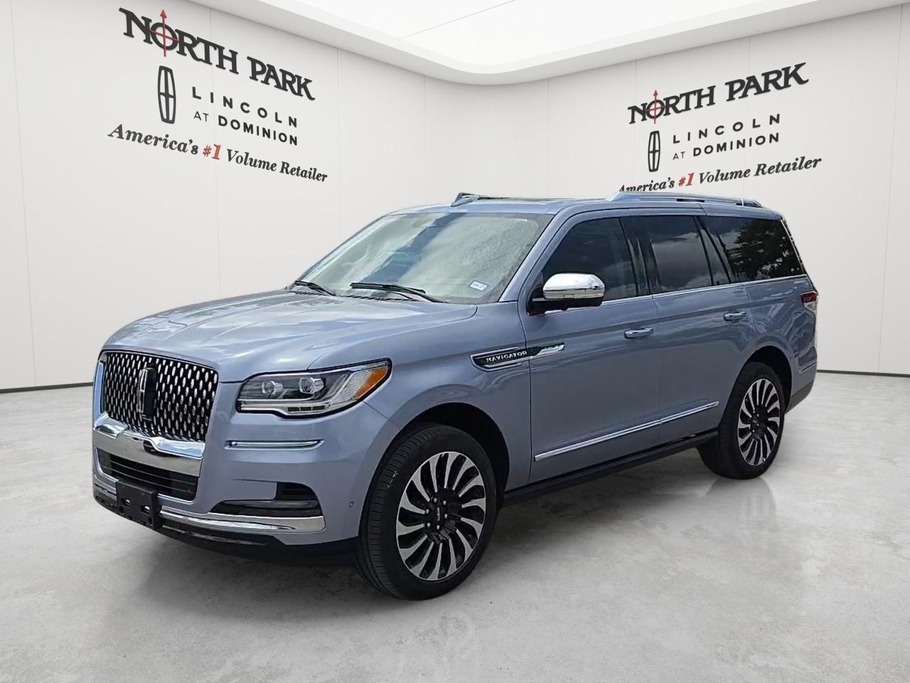 2024 Lincoln Navigator Black Label