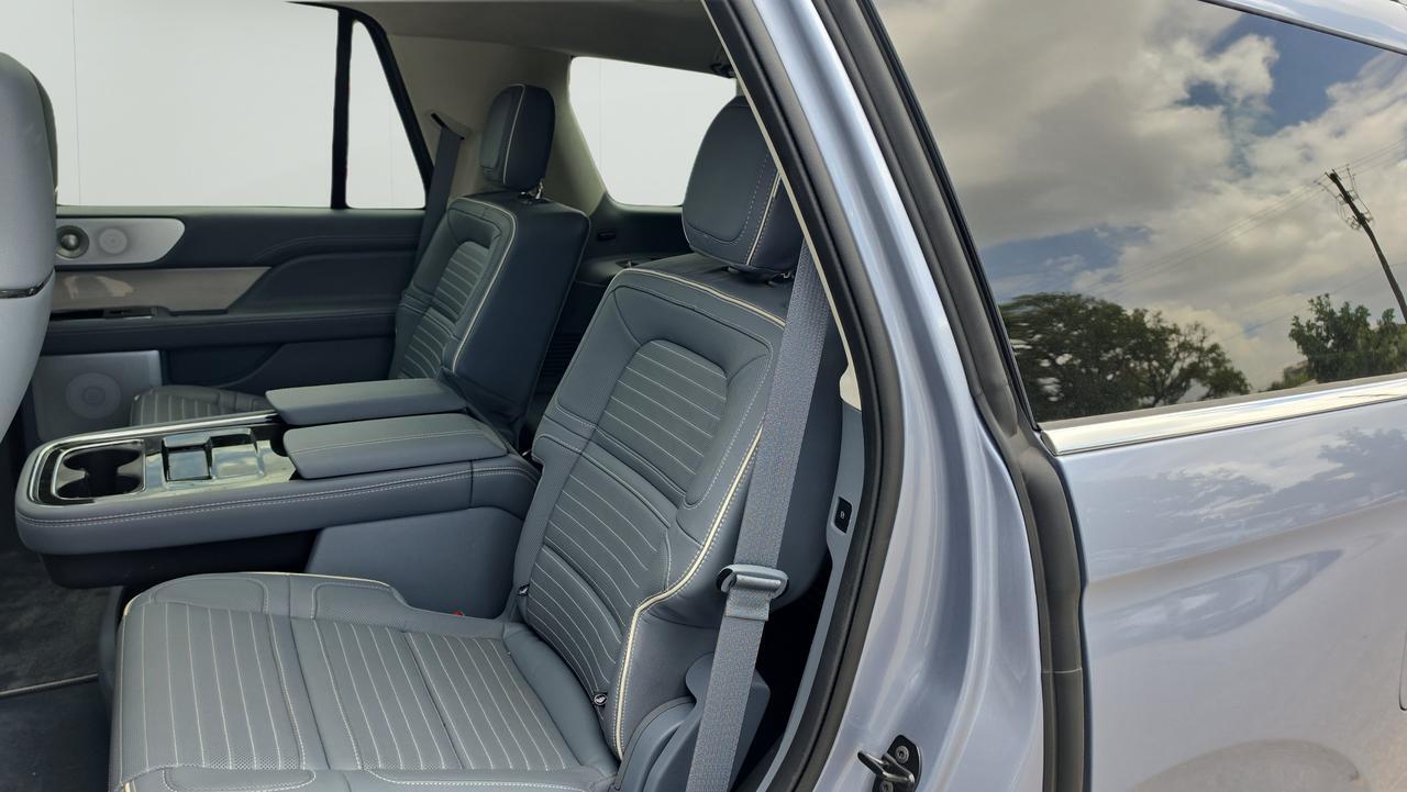 2024 Lincoln Navigator Black Label