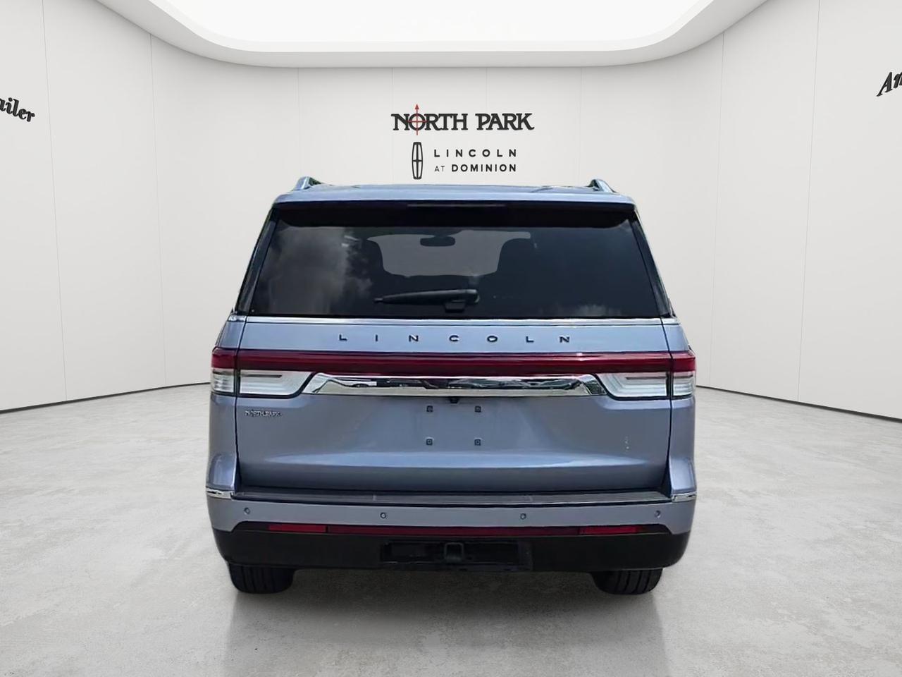 2024 Lincoln Navigator L Black Label