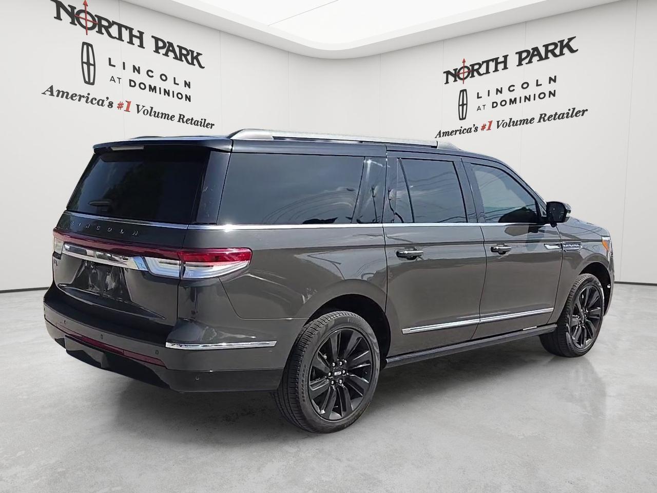 2024 Lincoln Navigator L Black Label