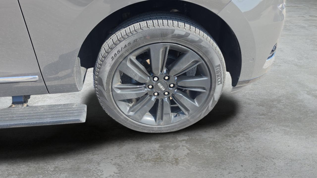 2024 Lincoln Navigator L Black Label