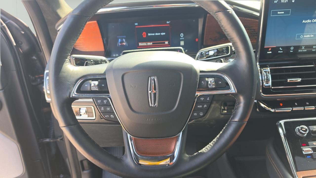 2024 Lincoln Navigator L Black Label