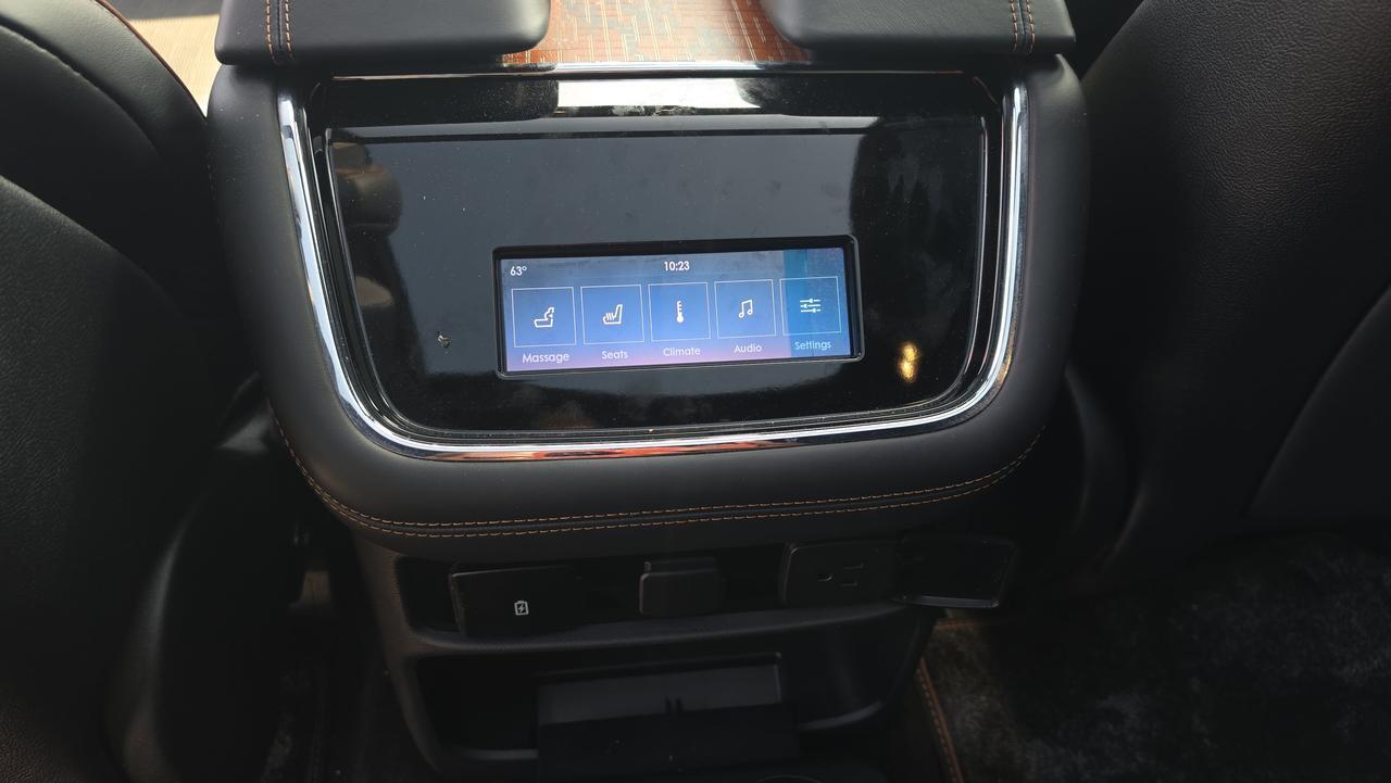 2024 Lincoln Navigator L Black Label