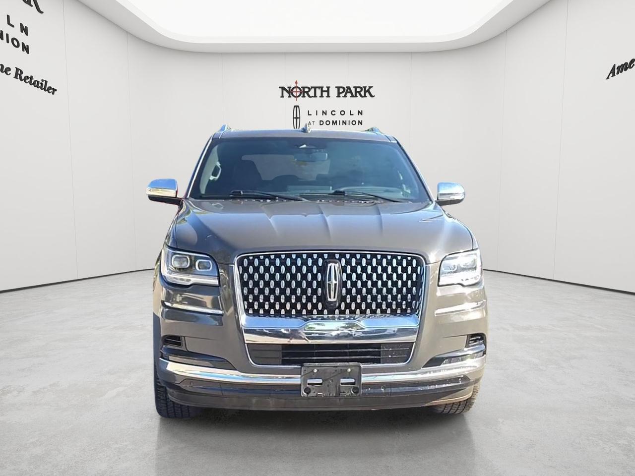 2024 Lincoln Navigator L Black Label