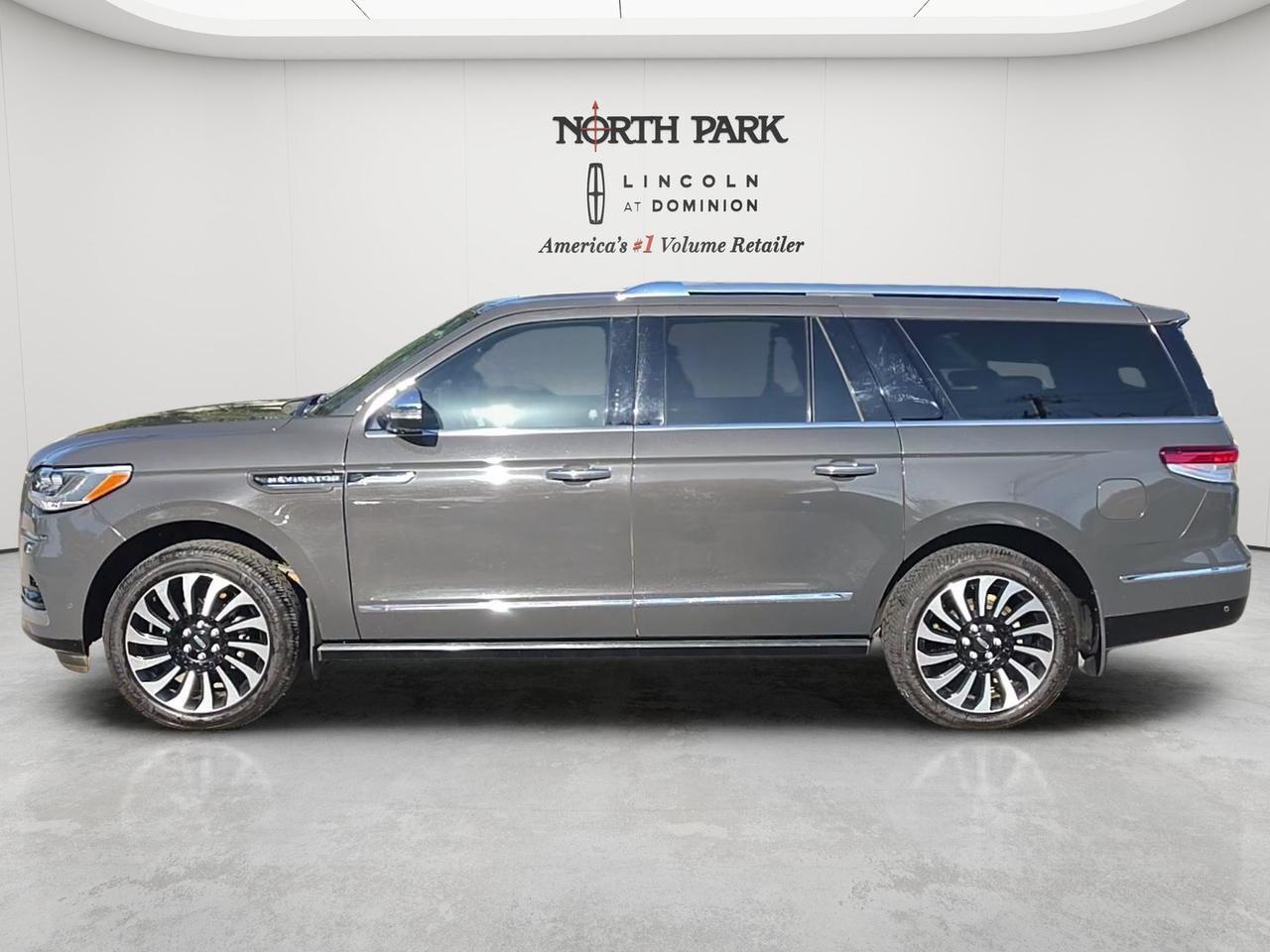 2024 Lincoln Navigator L Black Label