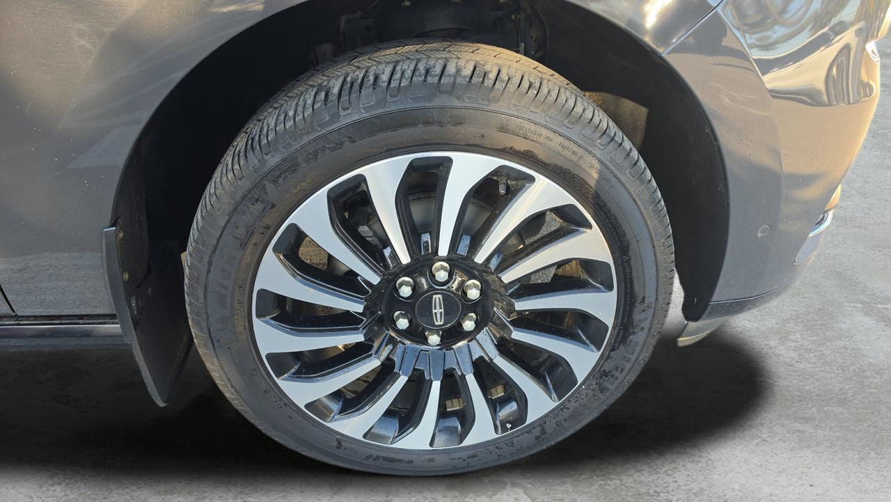 2024 Lincoln Navigator L Black Label