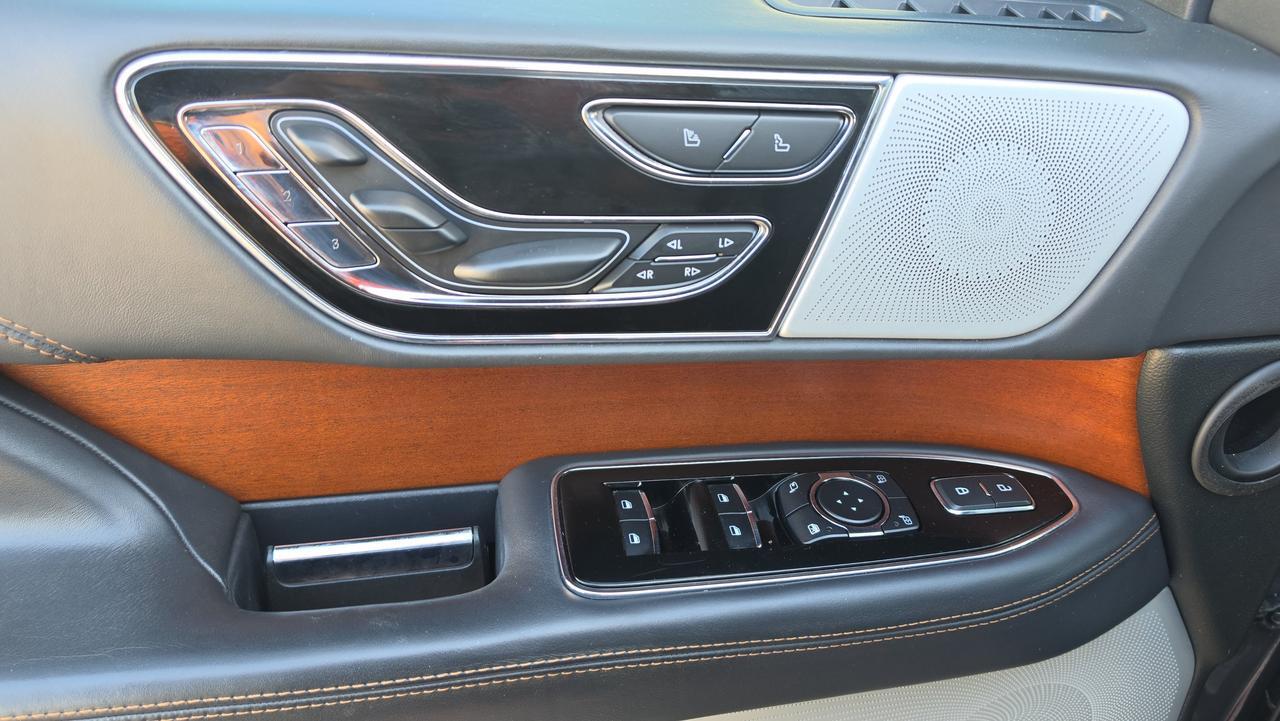 2024 Lincoln Navigator L Black Label