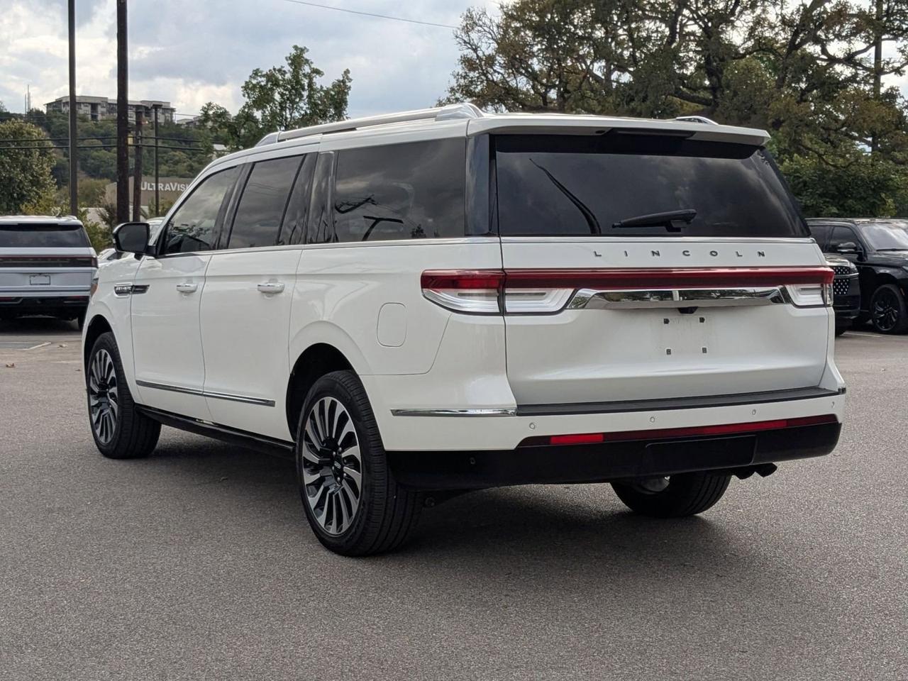 2024 Lincoln Navigator L Black Label