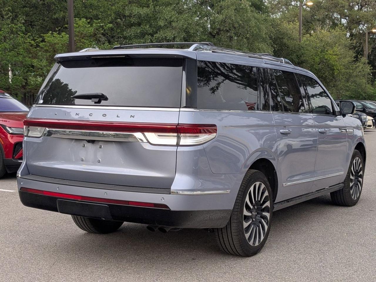 2024 Lincoln Navigator L Black Label
