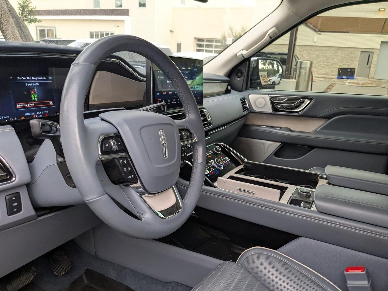2024 Lincoln Navigator L Black Label