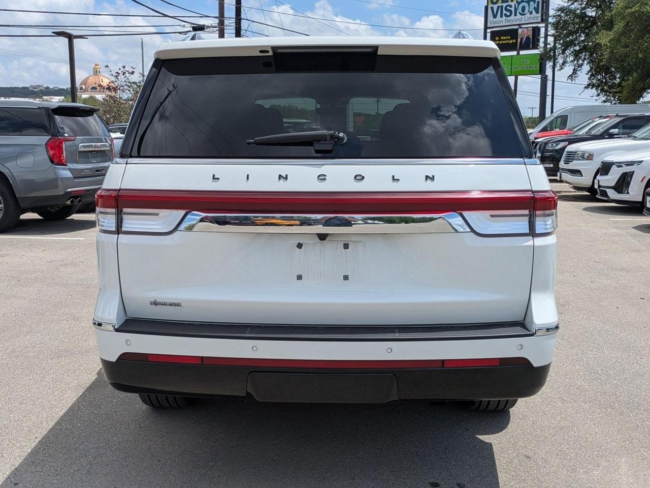 2024 Lincoln Navigator L Black Label