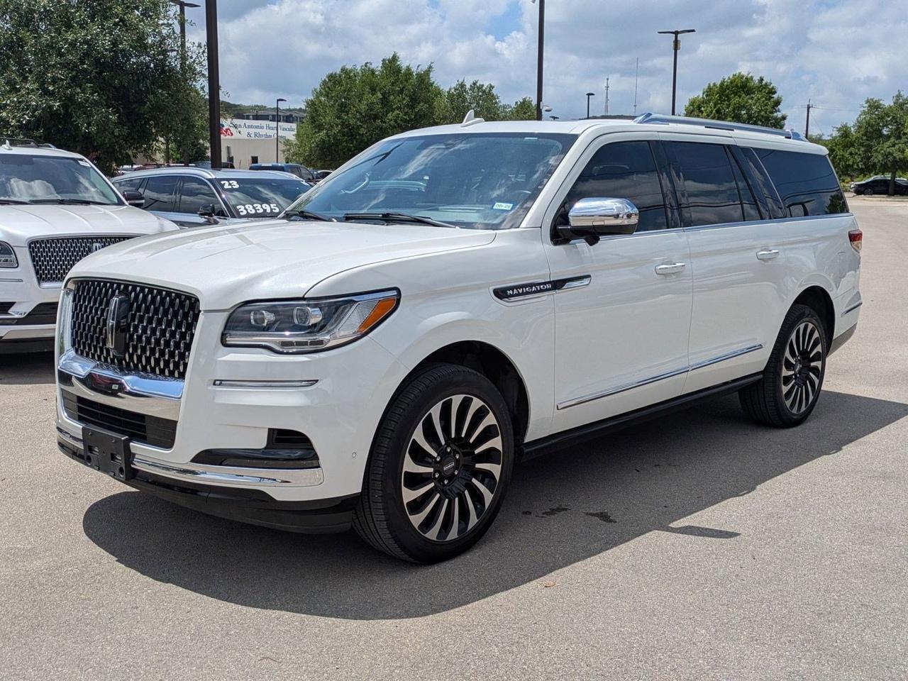 2024 Lincoln Navigator L Black Label